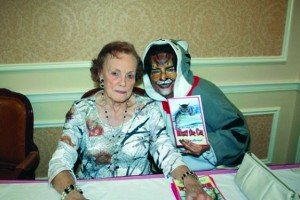 Palace resident, 85, a first time author with kids book