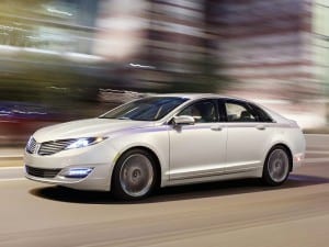 2014-Lincoln-MKZ-Hybrid