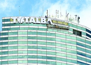 TotalBank moves corporate HQ to iconic Miami Tower