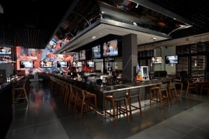 P7. Frankey's Sports Bar_Interior