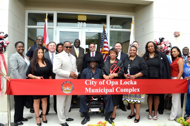 Opalocka-Municipal-Building-2015-Ribbon-Cutting