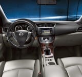 Nissan Sentra interior