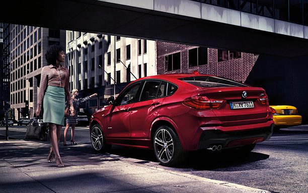 2015-bmw-x4-red-rear-view