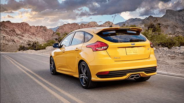 2015 ford focus hatchback yellow exterior