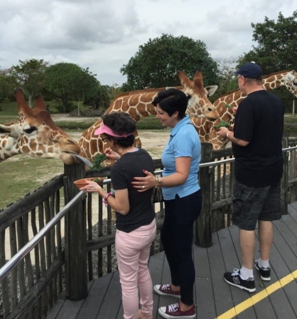 Biscayne Bay Kiwanis Club takes UCP-Miami to zoo