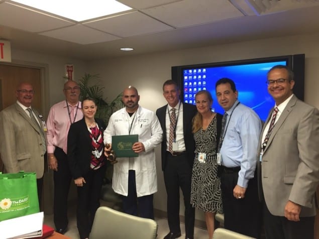 Coral Gables Hospital recognizes extraordinary nurse with award