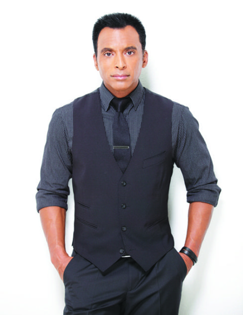 Jon Secada to headline concert for Ecuador earthquake relief 