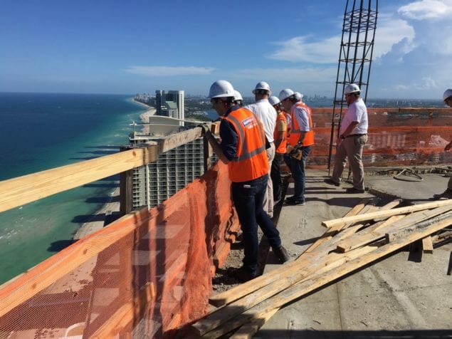 FIU students get up-close look at high-rise project