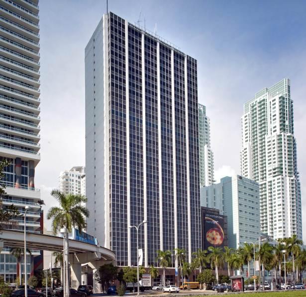 East End Capital closes on $84 million purchase of 100 Biscayne Boulevard