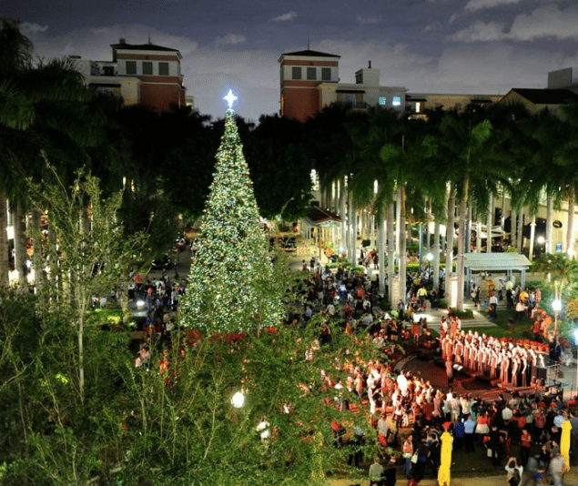 santa-claus-at-merrick-park