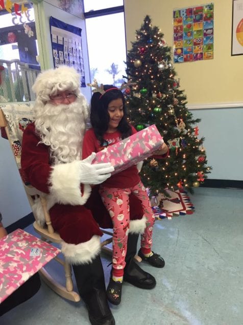 Speedway spreads holiday cheer at children's healthcare facilities