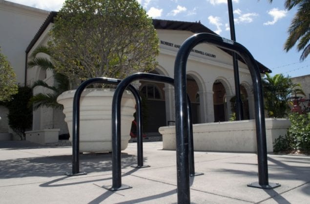 City to supply, install bike racks free for businesses