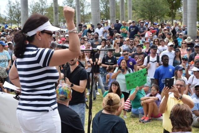 There's supportive ‘chemistry’ at March For Science Miami