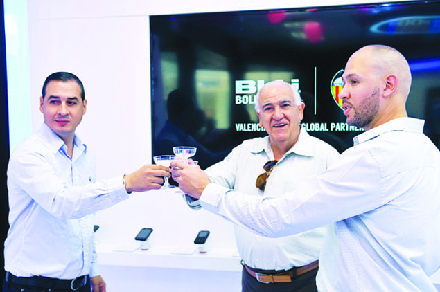 BLU Products makes a good call with first-ever U.S. store at Int’l Mall