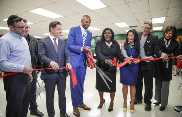 NBA All-Star Ray Allen donates new computer lab to Homestead Middle