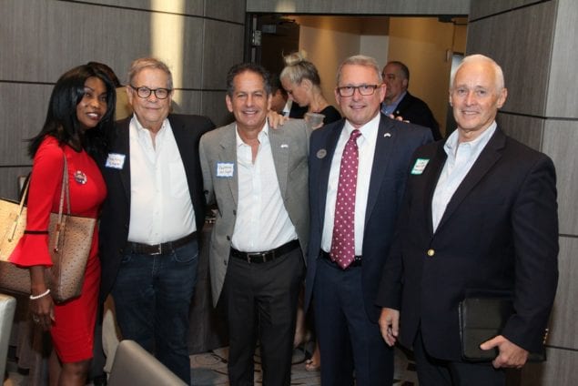 Hotwire Communications and Bank Leumi host Israel Consul General Haiat