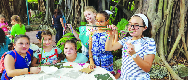 It’s a grand night for singing at Pinecrest Gardens