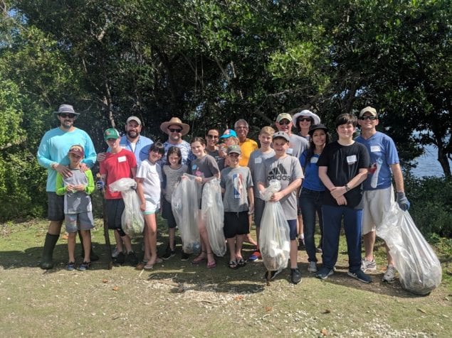 Temple Beth Am helps environment at Deering Estate during Mitzvah Day