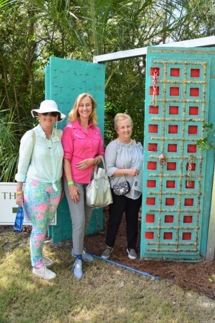 Villagers’ annual Garden Tour supports historic preservation