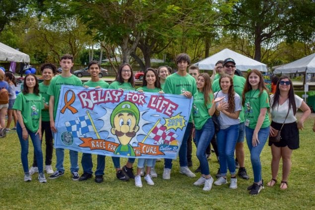 Town raises more than $1,600 at Relay for Life of South Dade