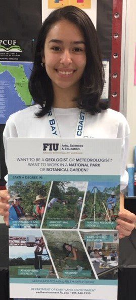 Cutler Bay High student earns geoscience scholarship to FIU