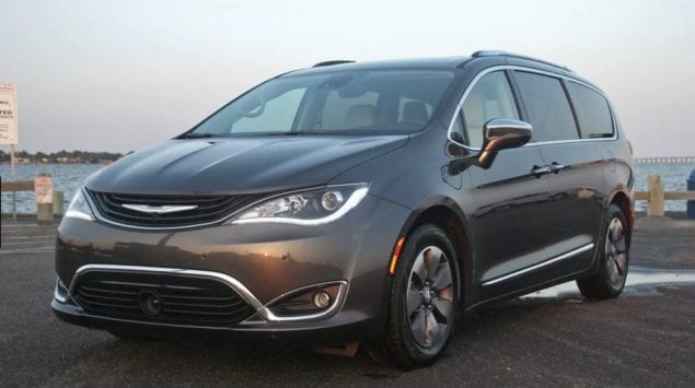 All-new Chrysler Pacifica Hybrid Limited has a lot going for it