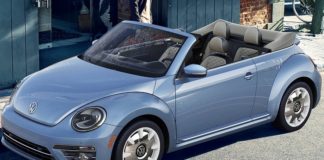 This is the last year to get a VW Beetle Convertible This is the last year to get a VW Beetle Convertible
