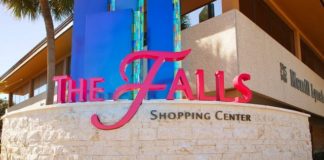 The Falls announces Regal’s renovation and expansion The Falls announces Regal’s renovation and expansion