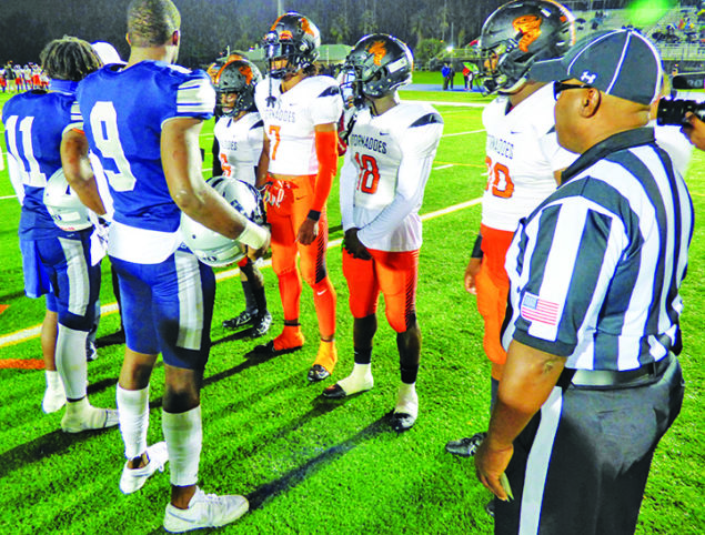 Gulliver Raiders Football Impresses in Playoff Loss