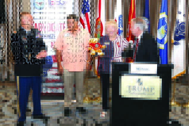 Memorial Healthcare System hosts “Salute to Military” meeting
