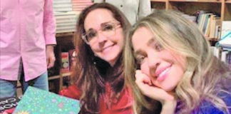 Visible You, a must read by Miami-based mother-daughter duo Visible You, a must read by Miami-based mother-daughter duo