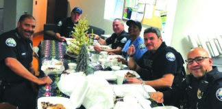 Aventura Police enjoy holiday meals Aventura Police enjoy holiday meals
