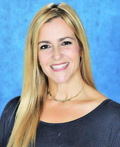 Pinecrest Elementary School’s Lynn Zaldua named MDCPS South Region’s Principal of the Year