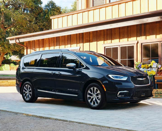 Chrysler Pacifica Hybrid Limited can get you to your happy place