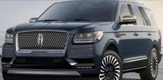 Lincoln Navigator has enough room for luxury and more Lincoln Navigator has enough room for luxury and more