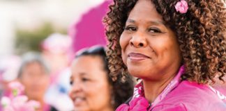 Dadeland Mall teams up with Komen for Breast Cancer Awareness Month Dadeland Mall teams up with Komen for Breast Cancer Awareness Month