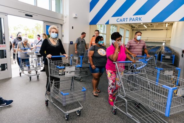 New Coral Reef Walmart opens doors to community