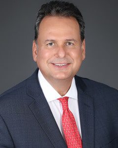 Sergio Pinto named manager of Ocean Bank’s Kendall branch