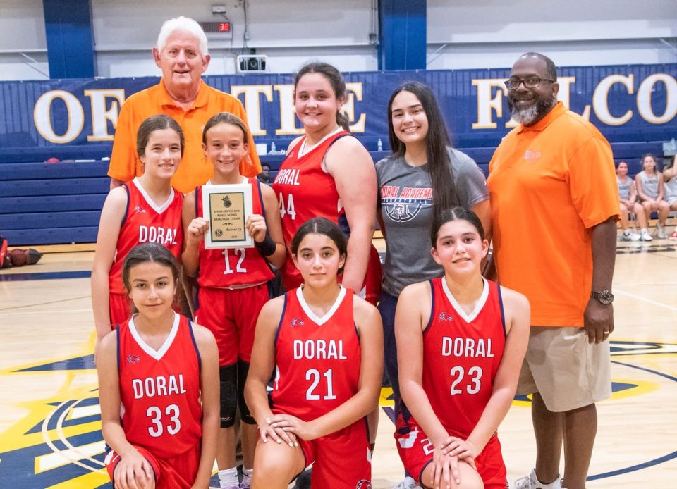 Ransom Everglades School wins Jr. OB Girls’ Middle School Basketball Classic