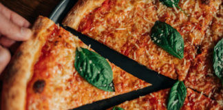 Eleventh Street Pizza’s New Power Hour Happy Hour!