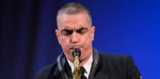 Miami native honored for 26 years of Naval service Miami native honored for 26 years of Naval service