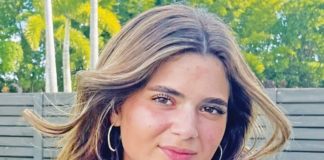 Positive People in Pinecrest : Elizaveta Kozlova Positive People in Pinecrest : Elizaveta Kozlova