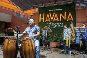 Dolphin Mall celebrates Hispanic Heritage Month with music and artisan showcases