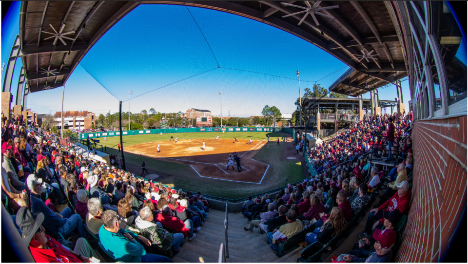 Softball announces eight newcomers for 2023 recruiting class