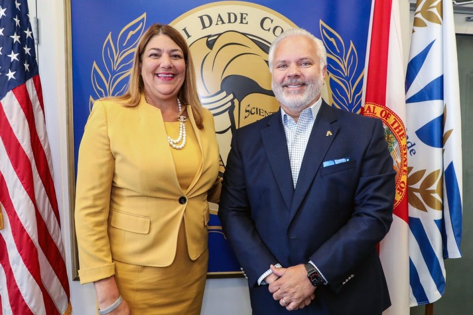 Amerant Bank, MDC join to offer career development programs | Biscayne ...