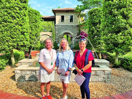 Villagers 2023 Garden Tour showcases lush gardens in Pinecrest