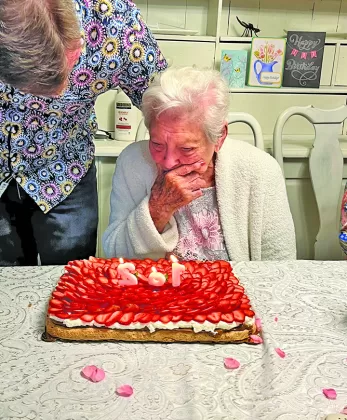 Pinecrest resident’s 102nd Birthday!