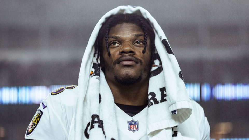 Lamar Jackson requests trade Baltimore Ravens - Music City Miracles