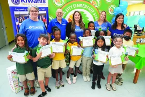 Kiwanis Club of Homestead-South Dade bring smiles, awards to local school