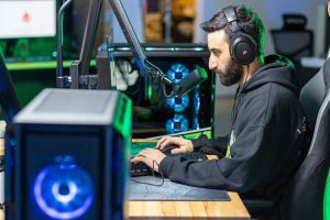 Local 20-something’s hitting the right buttons for Esports